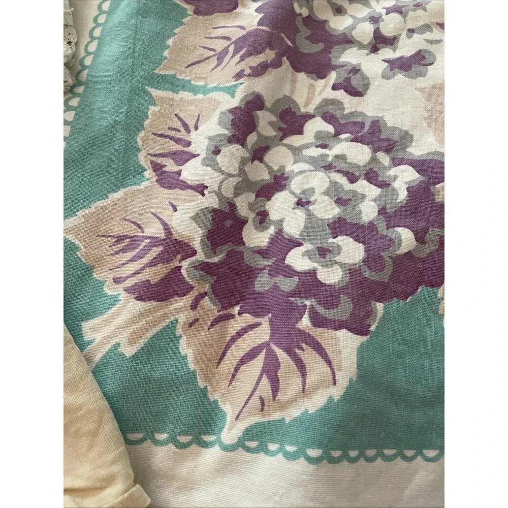 Vintage Cutter Linens Tablecloths, Runners, Doilies For Crafts Embroidered